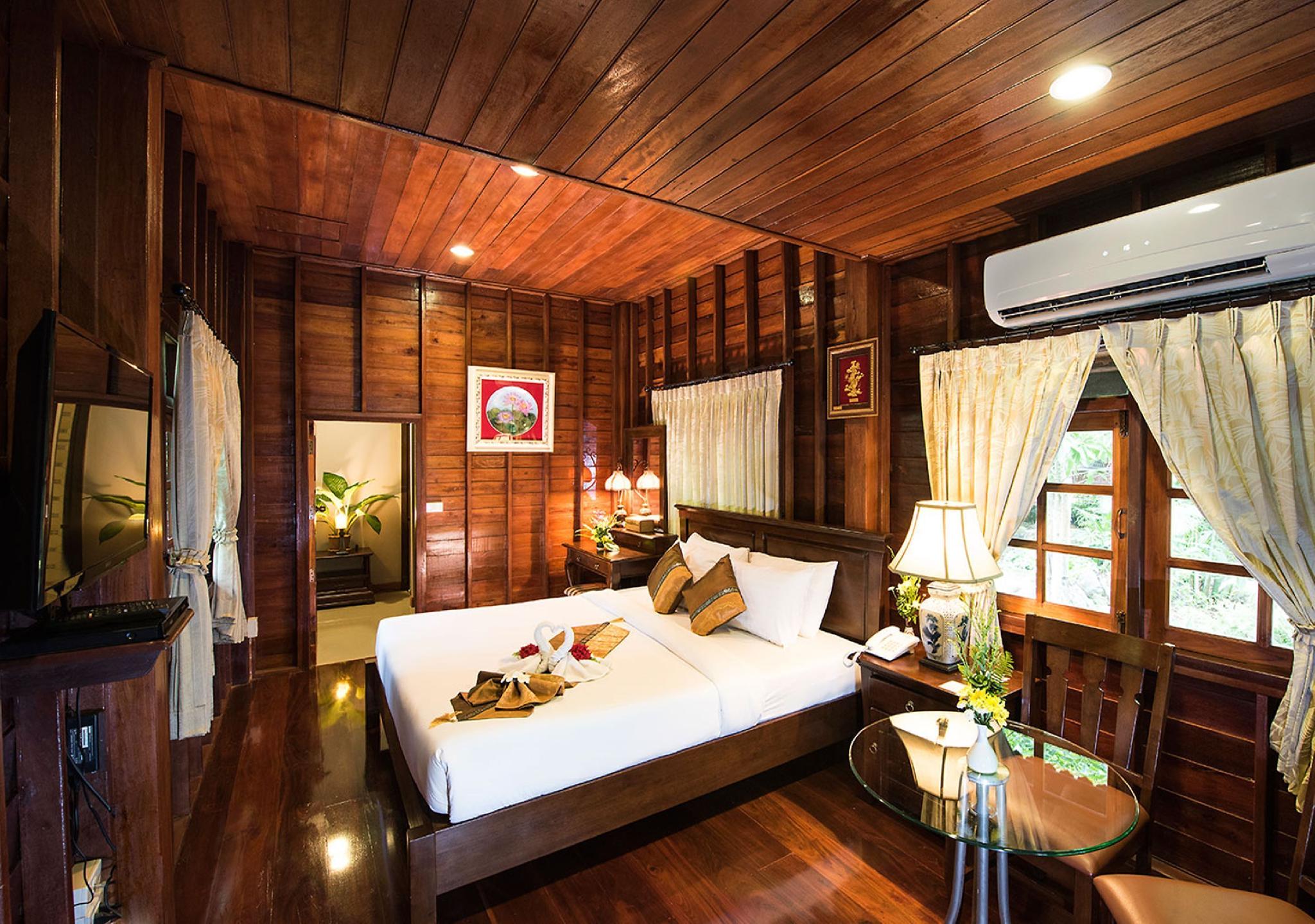 Thai, Villa