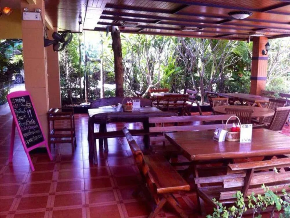 Ampan Resort & Apartment 33/44