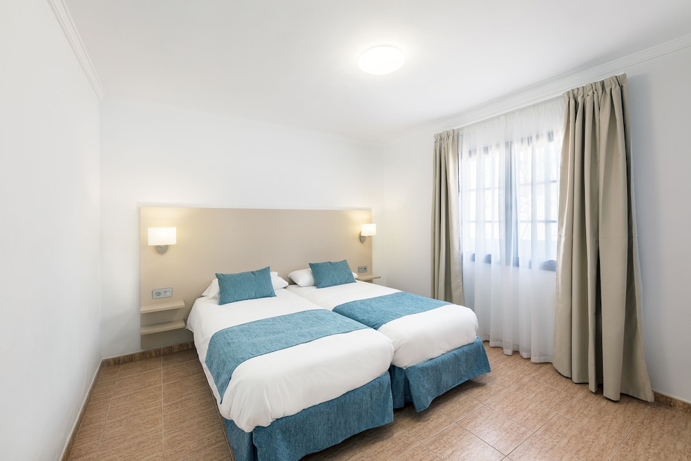 2 BEDROOMS, APARTMENT