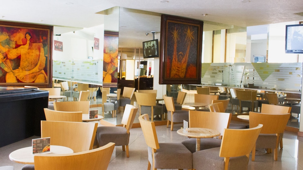 Hotel Laffayette 45/59
