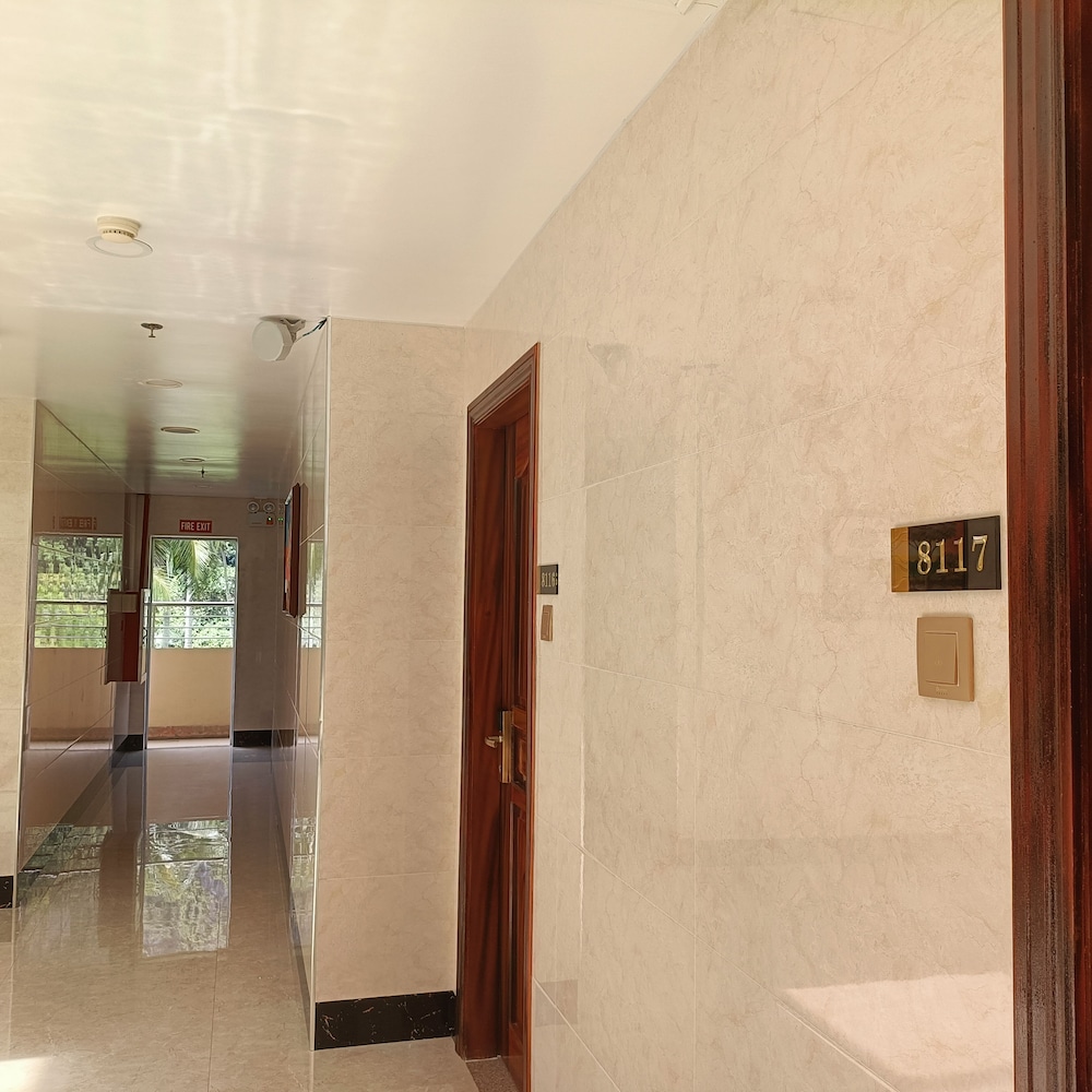 One El Nido Suite 19/96