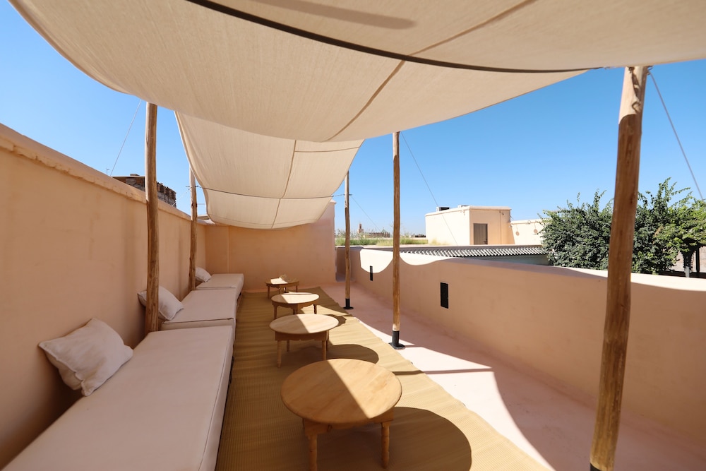 Riad Zaouia 44 39/73