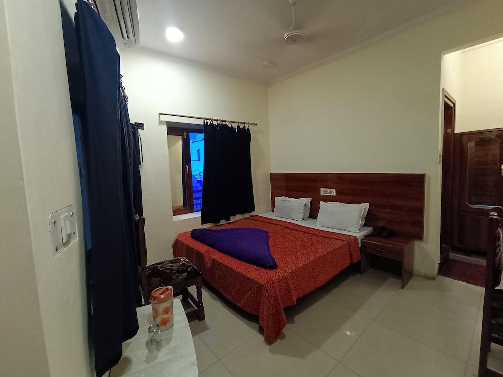 HOTEL GANGA AZURE 15/31