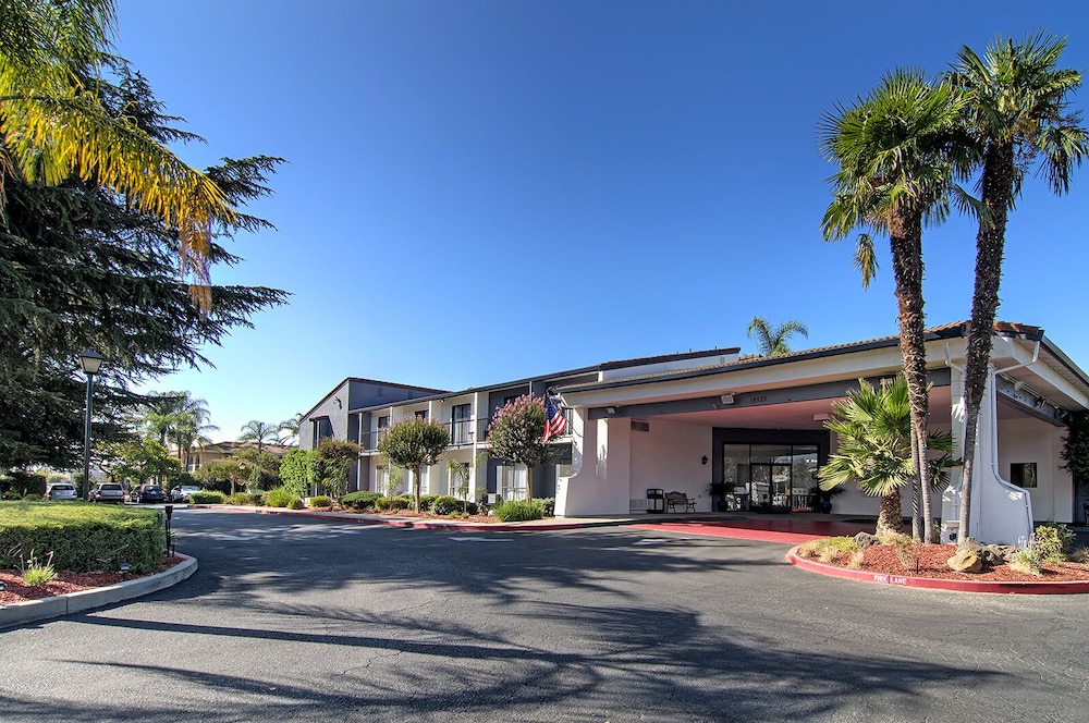 Quality Inn & Suites South San Jose / Morgan Hill 30/42