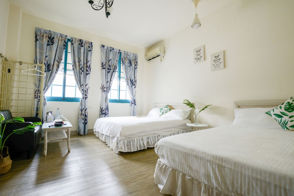 Rabbit house hotel 12/50