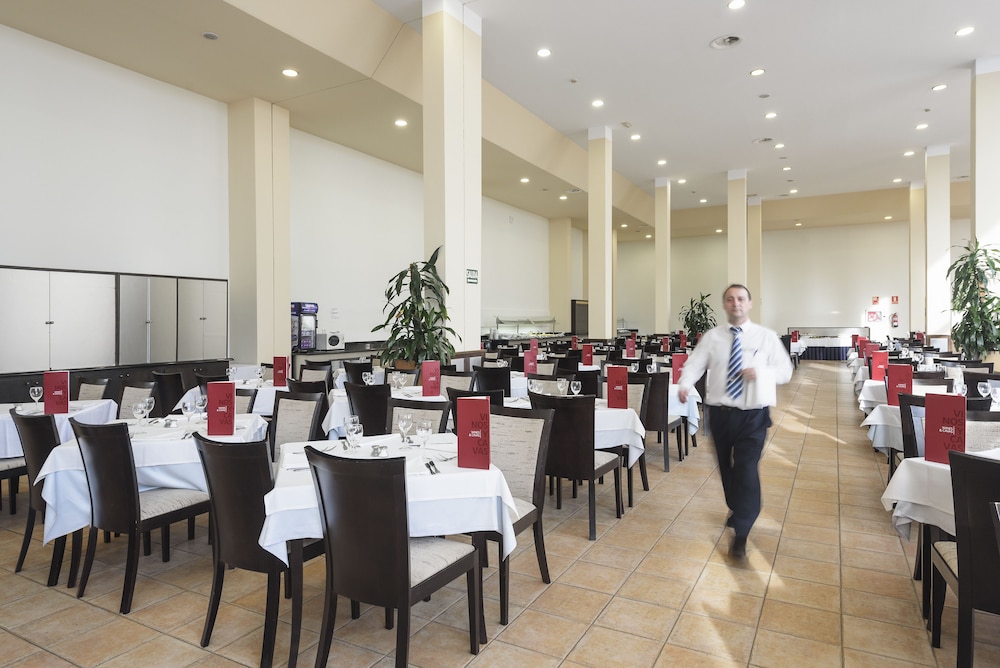Cabogata Beach Hotel Spa 59/68