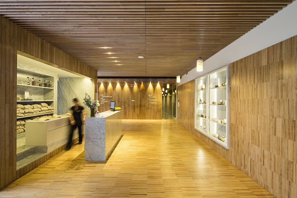 Hotel Minho 45/68