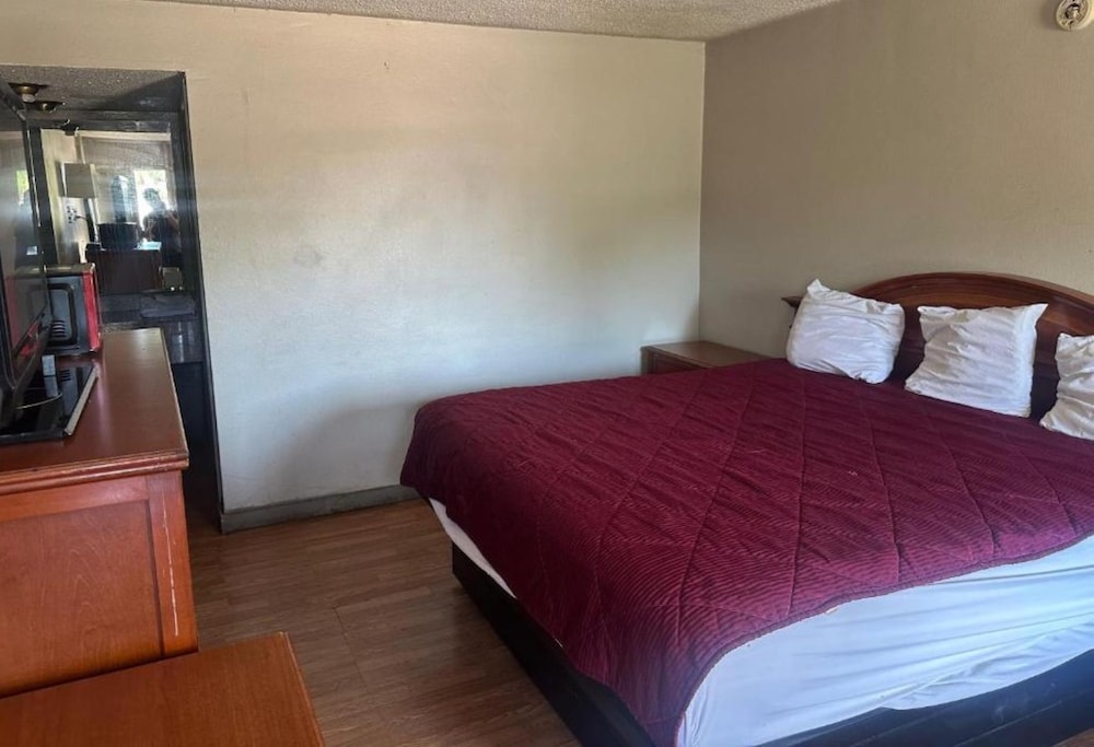 غرفة ديلوكس بسرير كينج، La Casa Inn Albany Near Tifton US 82 5/7