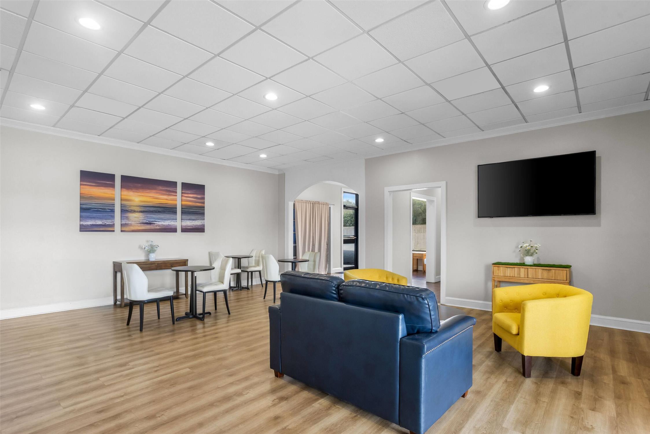 Days Inn by Wyndham Adel I-75 22/38
