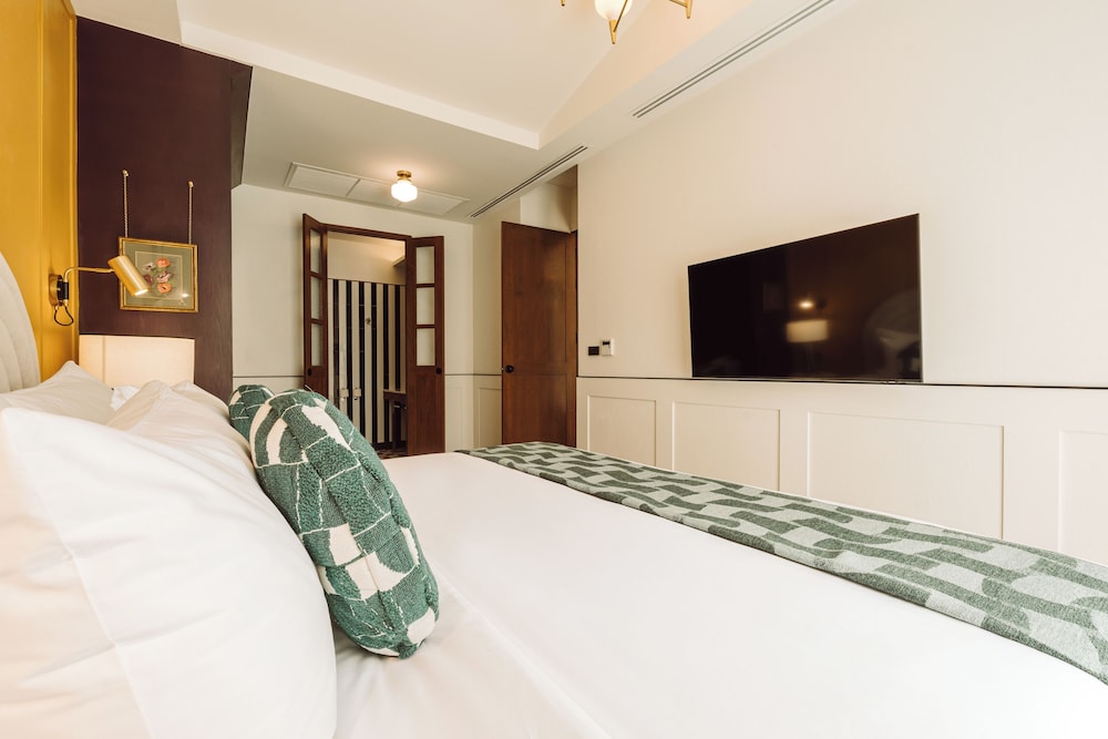 Sugar Marina Resort-LAGOON-Villas, Naiyang Beach 46/91