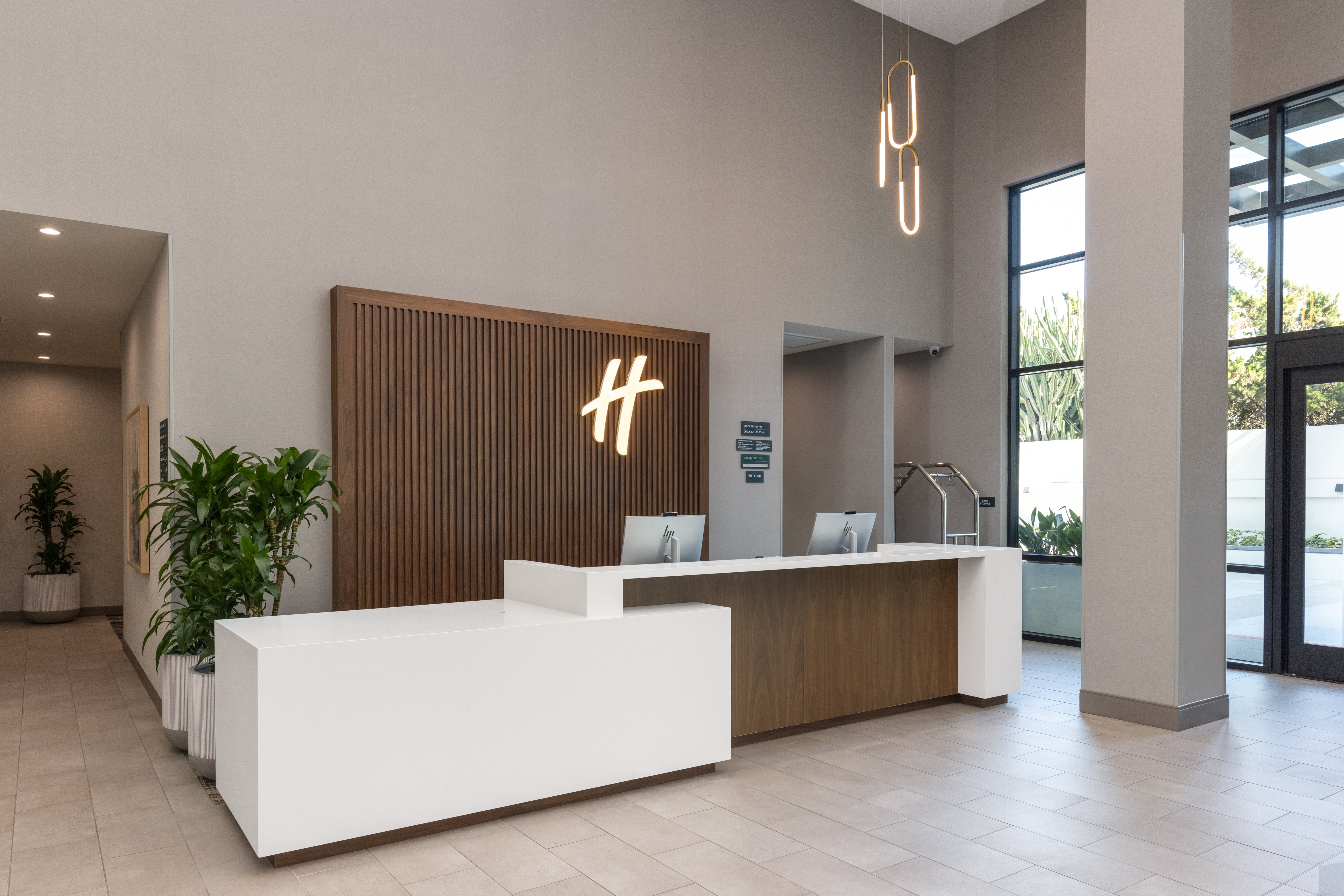 Holiday Inn & Suites Monterey Park Los Angeles, an IHG Hotel 6/50