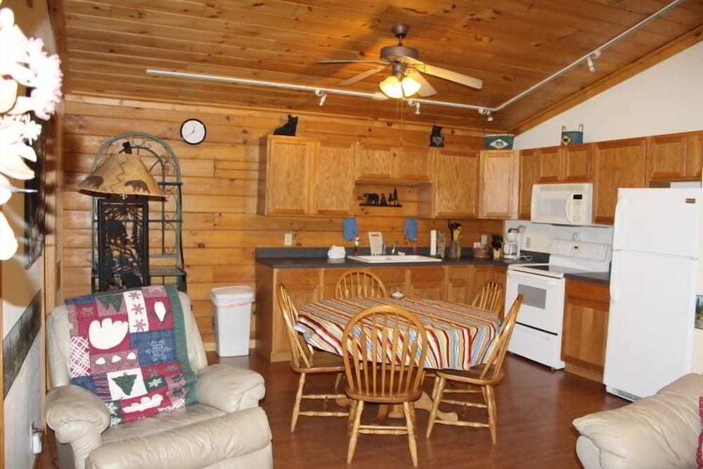 Nantahala Cabins 9/50