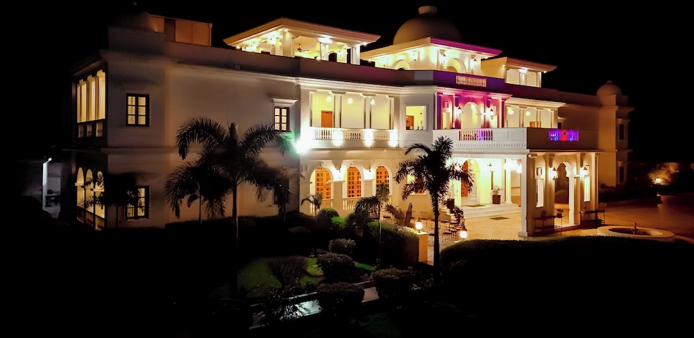 Umaid Farm Resort A Legacy Vintage Stay In Jaipur 4/50