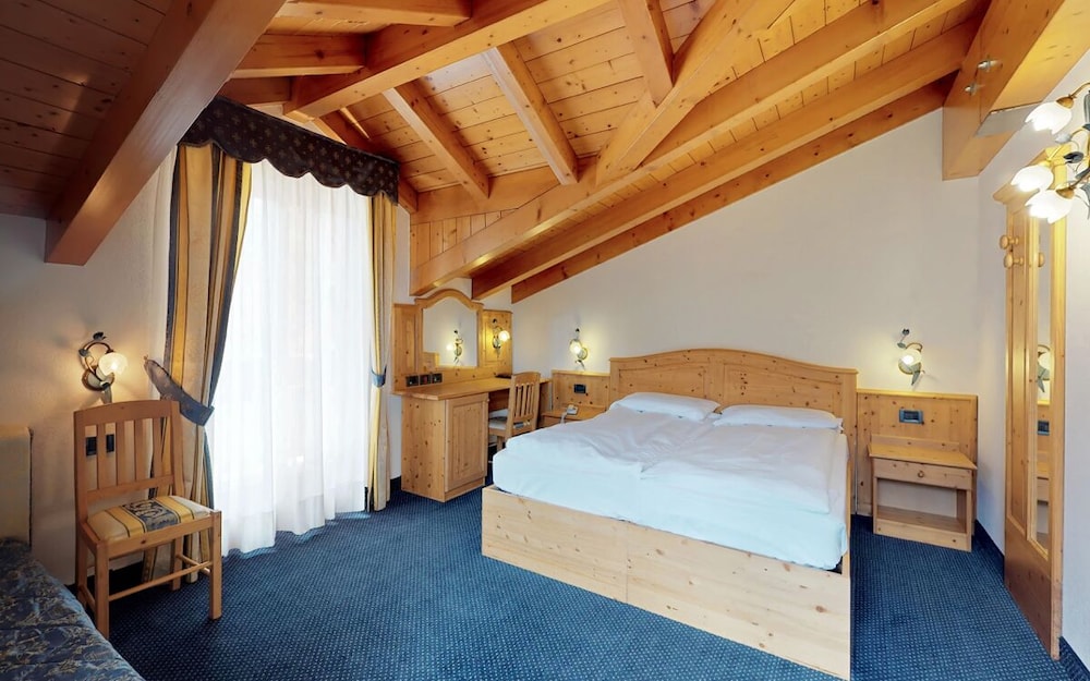 Hotel Madonna Delle Nevi 13/50