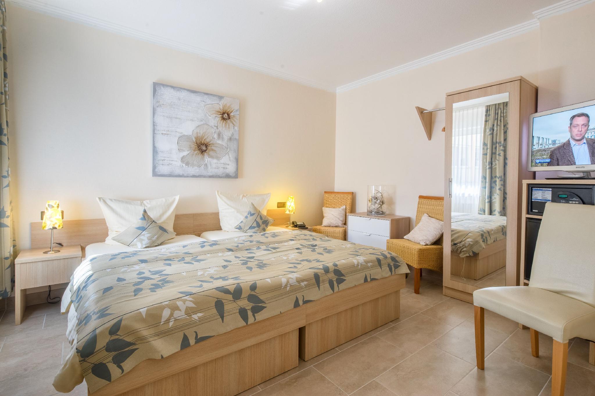2 Bedrooms, Apartment, 2 Double Beds, Kitchen