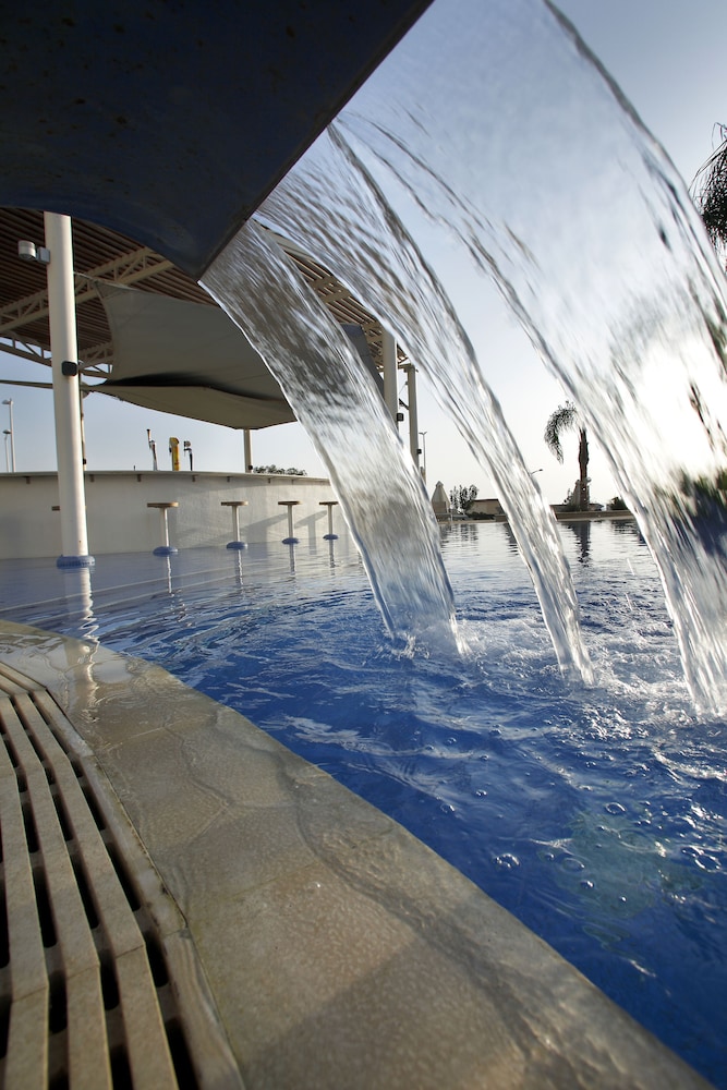 Sunrise Oasis Hotel & Waterpark 37/50