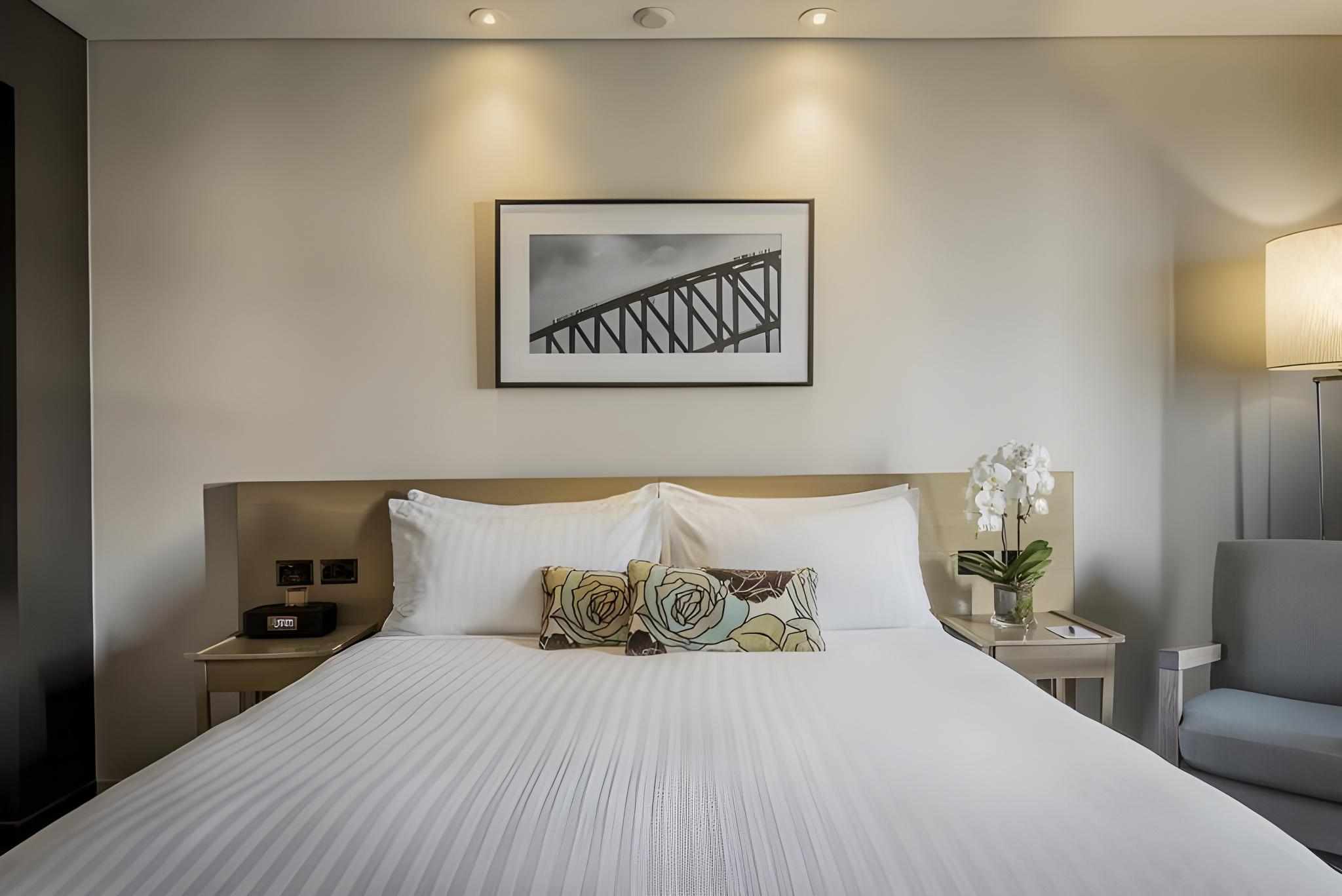 ROOM, HARBOUR VIEW