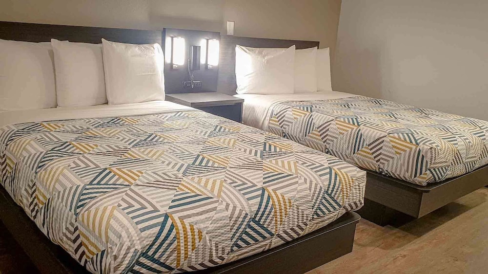 Motel6 Bellflower, CA - Los Angeles 48/65