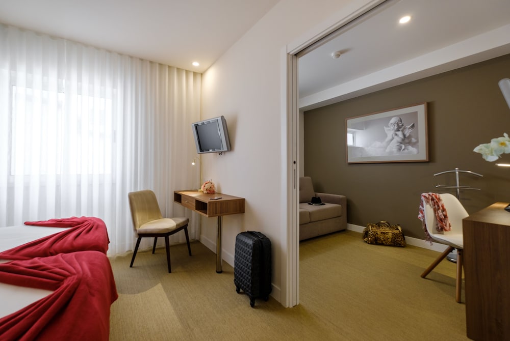 Hotel Regina Fatima 32/42