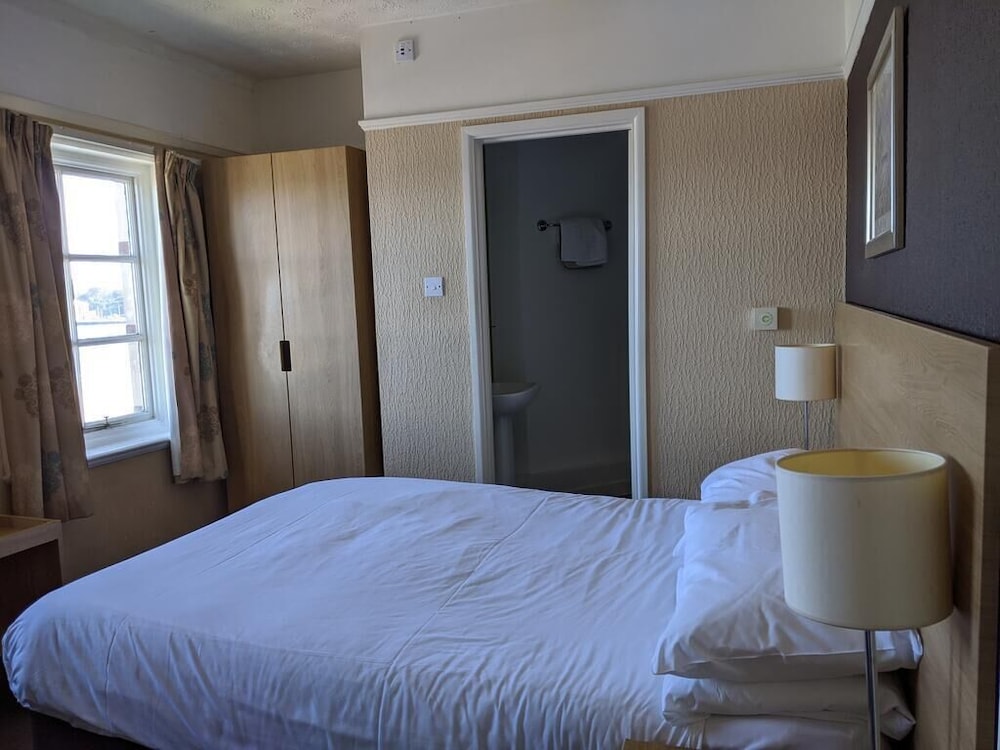 The Royal Hotel Weymouth 18/62