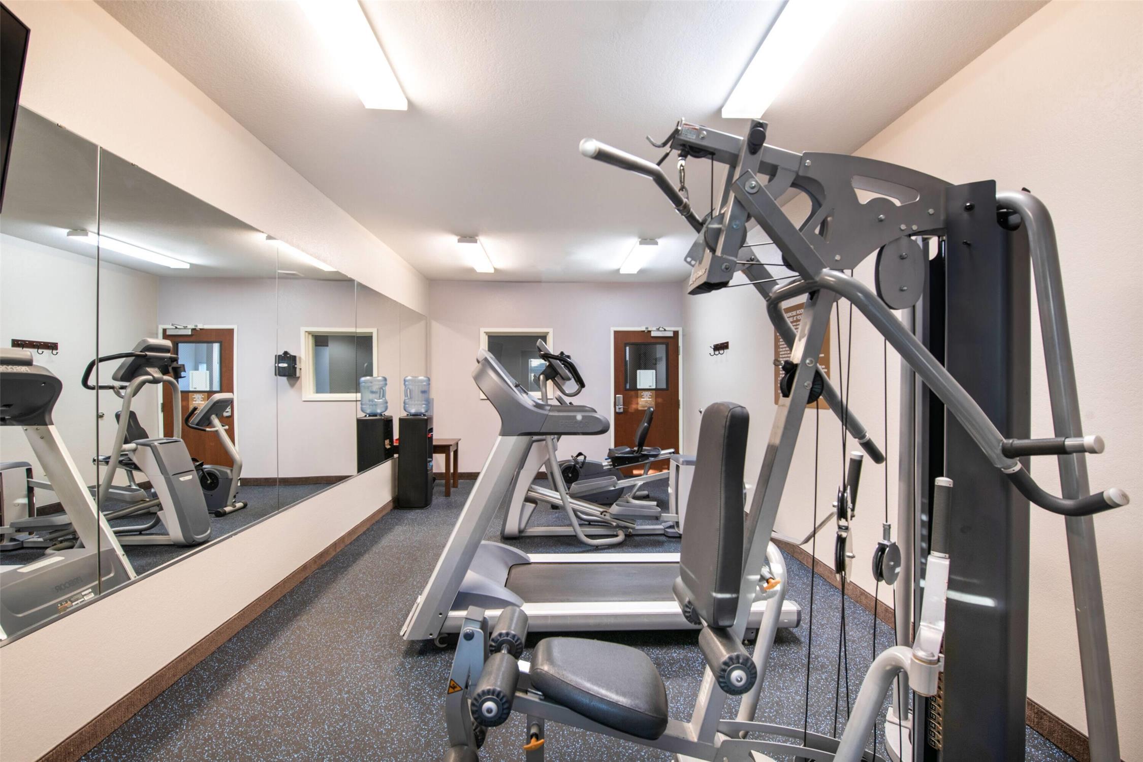 Microtel Inn and Suites By Wyndham Pearl River /Slidell 5/19