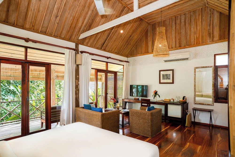 Boutique, Garden, Suite, Villa, King Bed, Private Garden