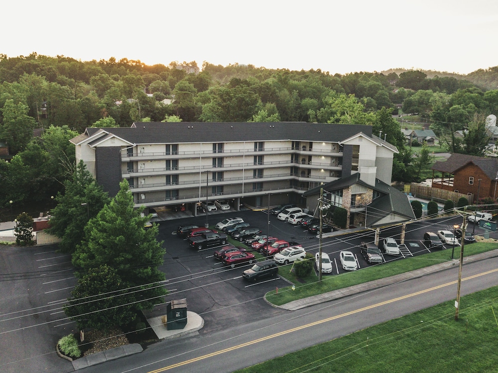 Twin Mountain Inn & Suites 5/71