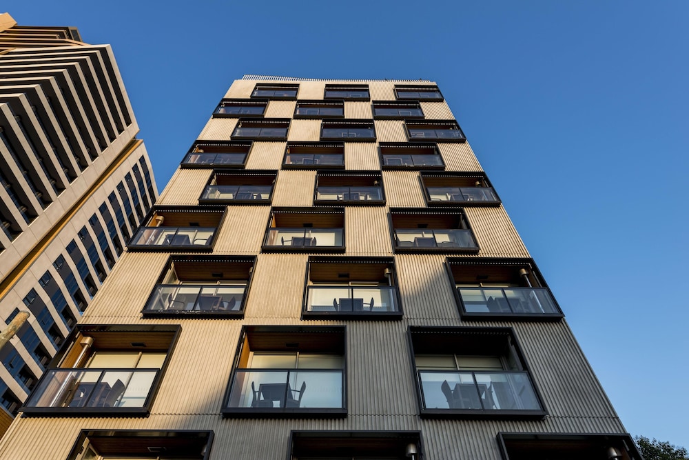 Oaks Melbourne South Yarra Suites 3/44