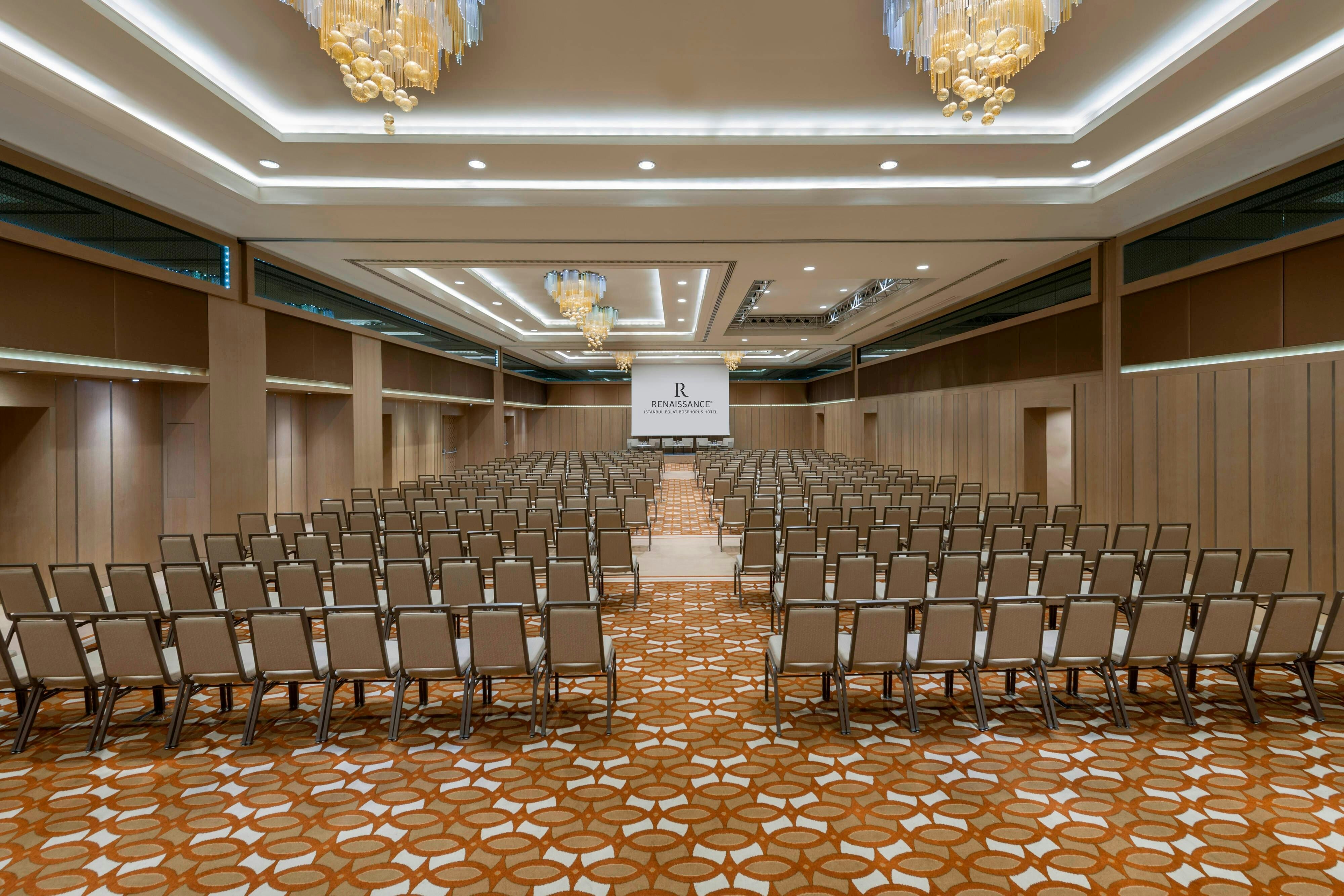 Renaissance Istanbul Polat Bosphorus Hotel 46/68