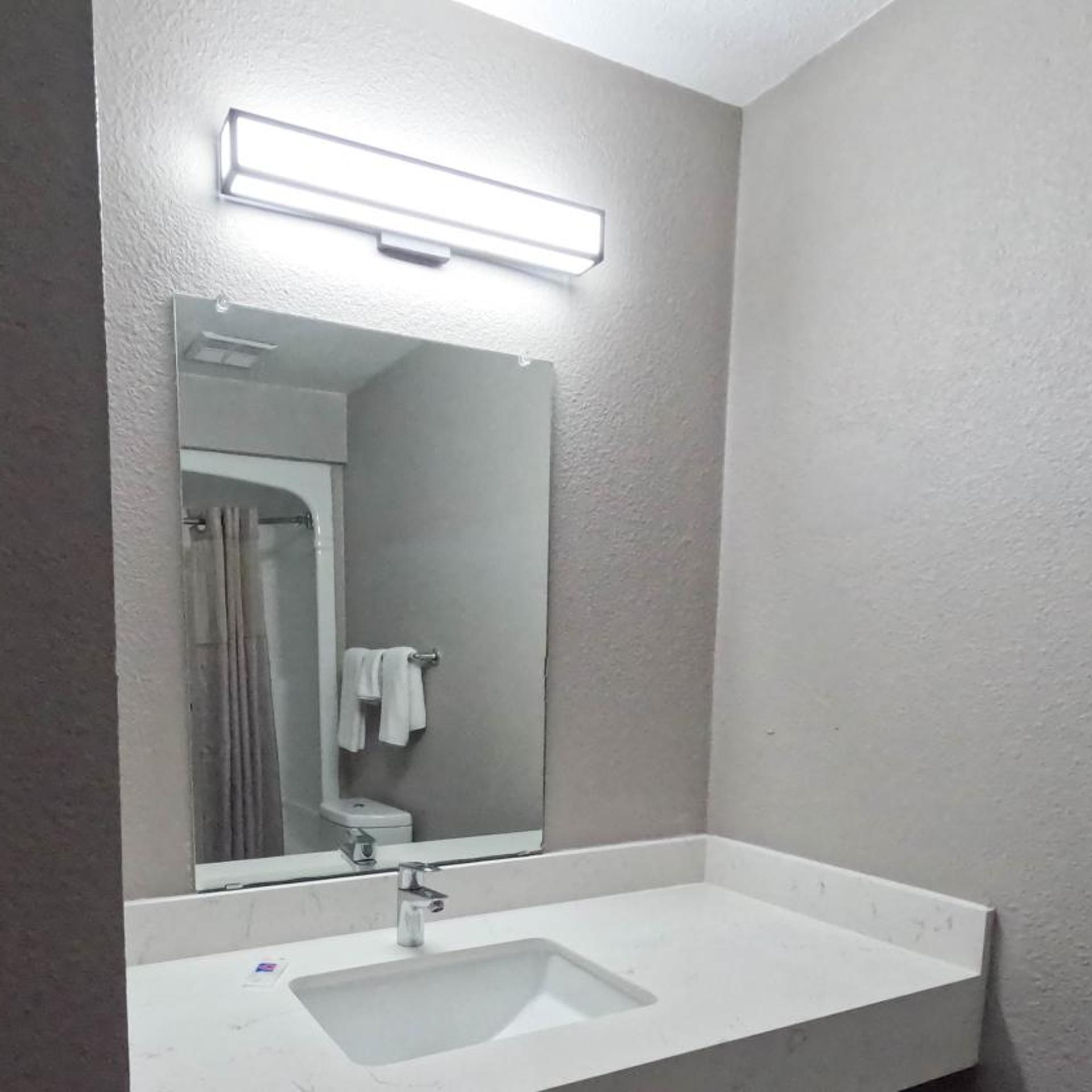 غرفة ديلوكس رباعية، Studio6 Brownsville, TX 4/9