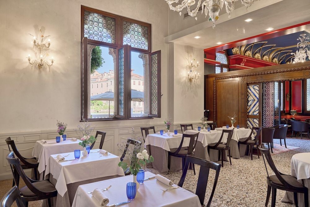 Palazzo Stern Hotel 73/88