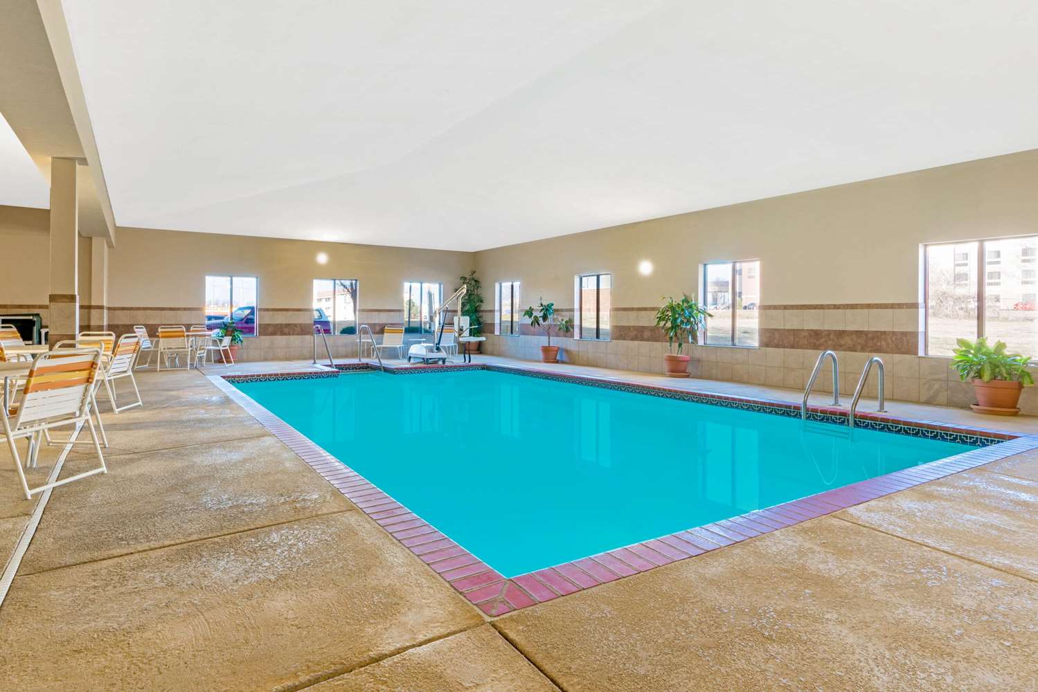 La Quinta Inn & Suites by Wyndham Midwest City - Tinker AFB 11/14