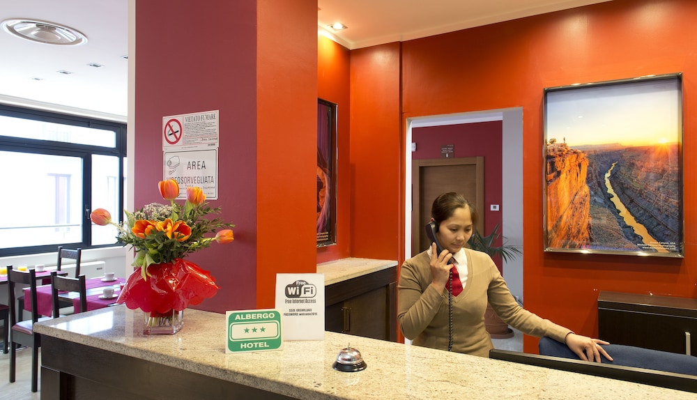 restaurant-cafeteria