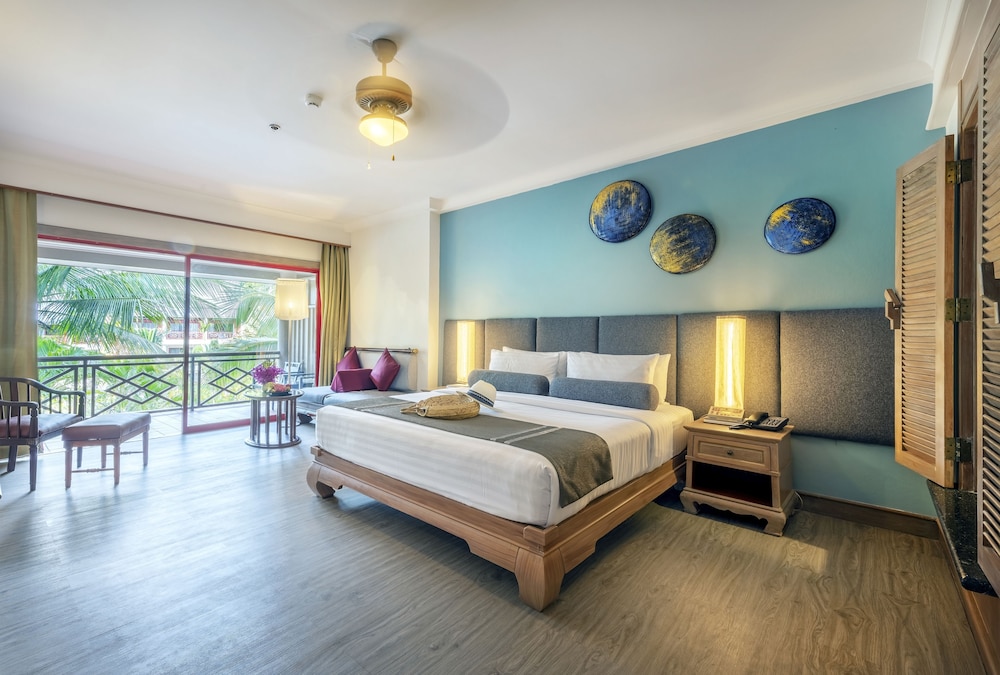 Cha-da Thai Village Resort 18/72