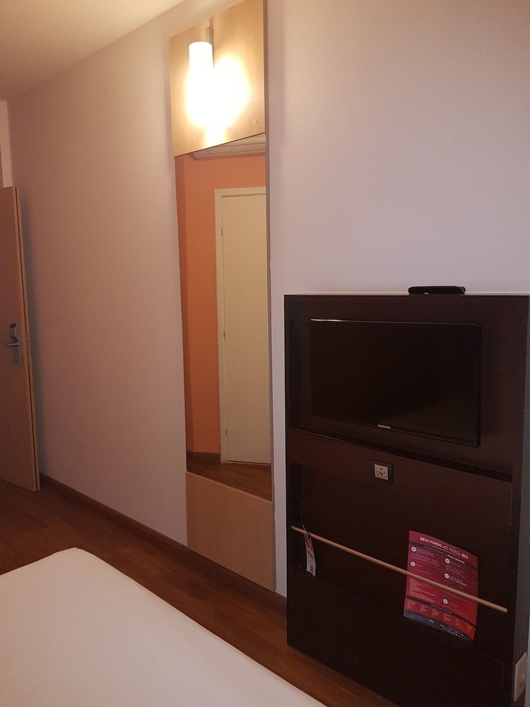 Ibis Sertaozinho 17/40