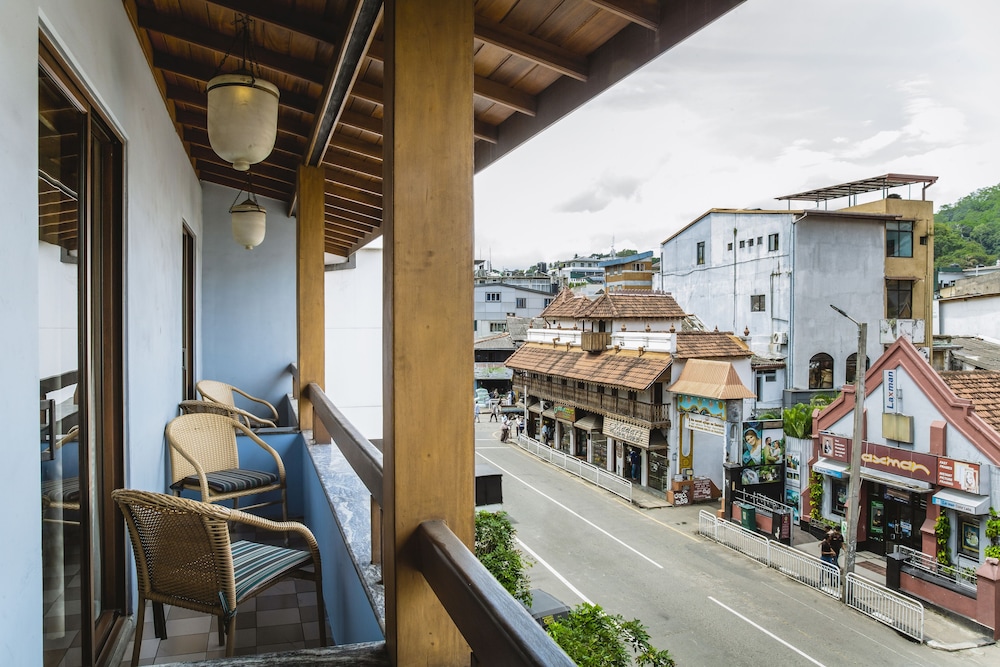 Kandy City Hotel - Hotel exterior and amenities