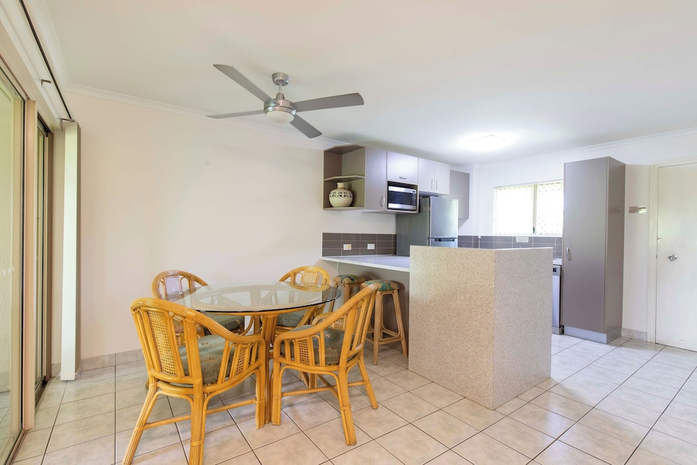 PORT DOUGLAS SANDS RESORT 8/62