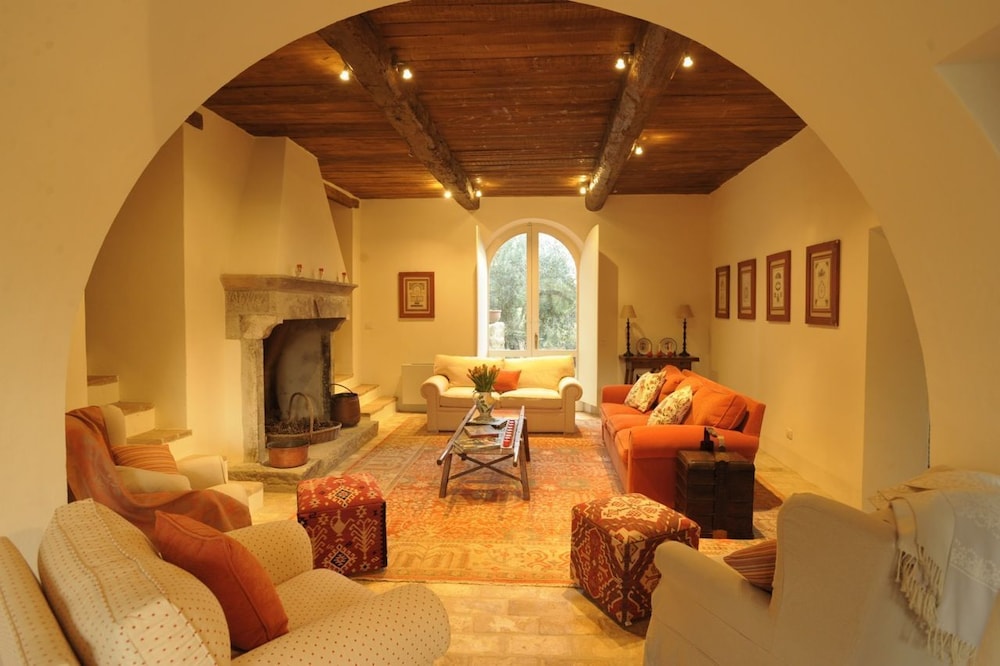 Tenuta Santo Pietro 26/50
