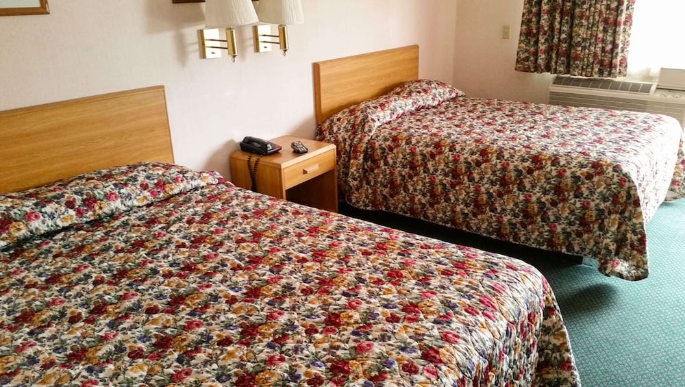 Economy Inn Motel Sylmar 16/34