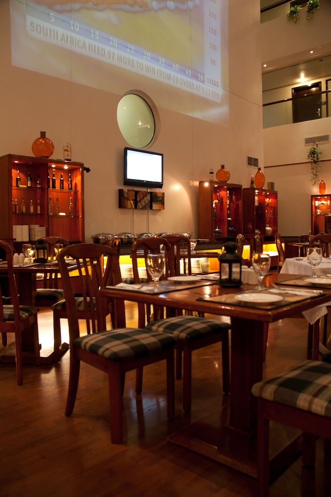 restaurant cafeteria