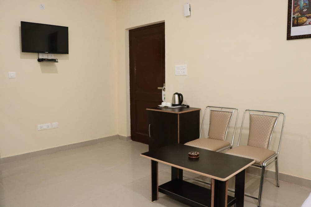 Hotel Ashiana Palampur 14/26