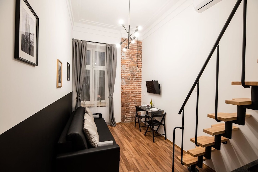 Aparthotel Dietla 99 37/50