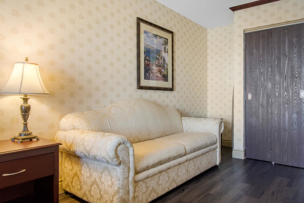 Comfort Inn & Suites Levis 14/36