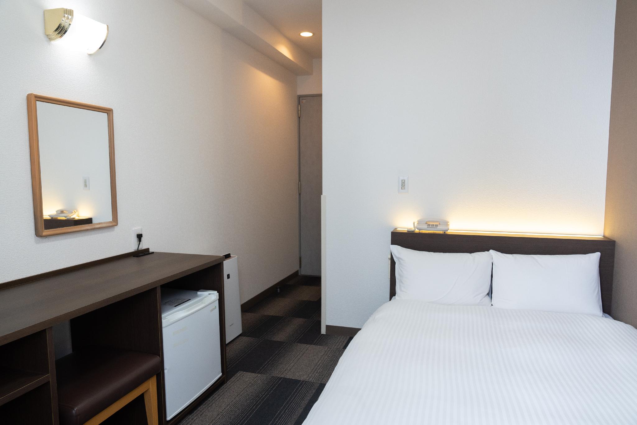 Semi Room, Semi Double Bed, No View
