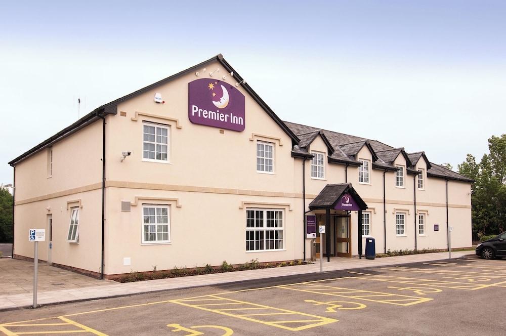Premier Inn Cwmbran 28/31
