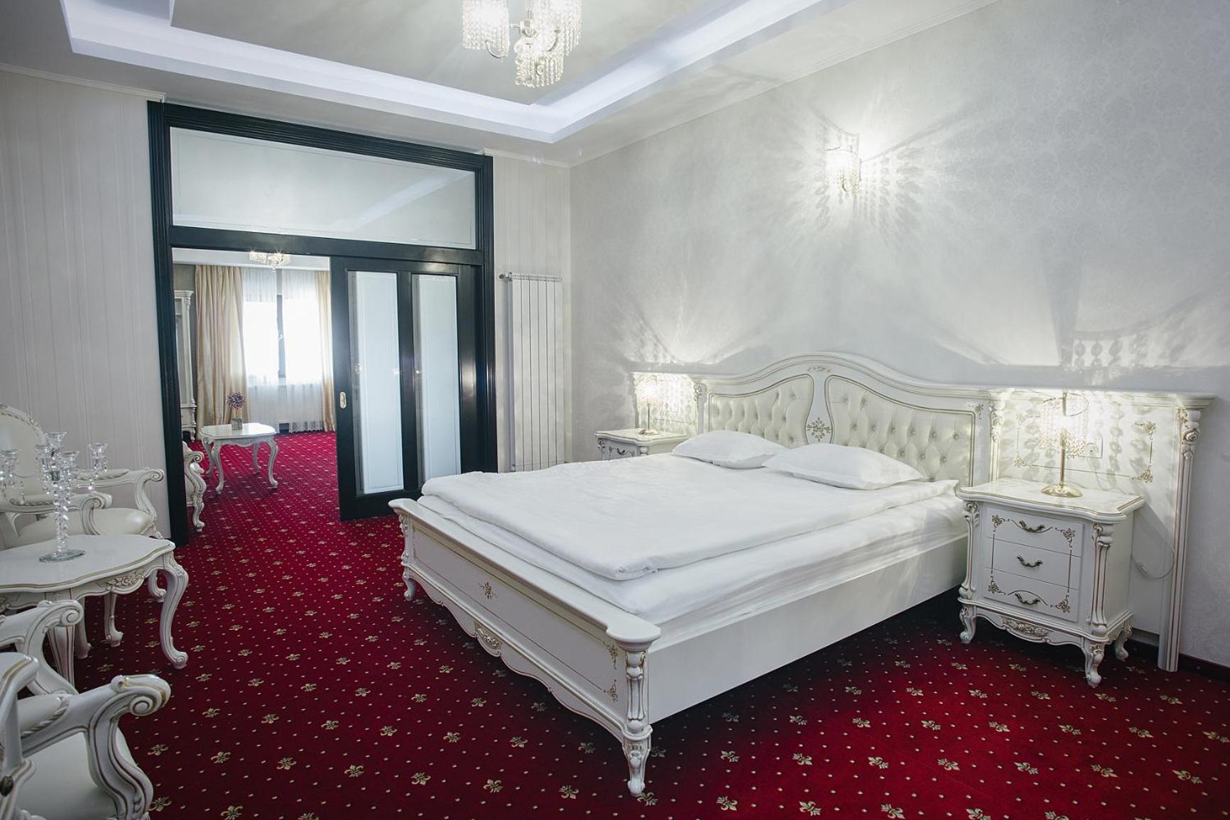 CAPITOL IASI 24/50