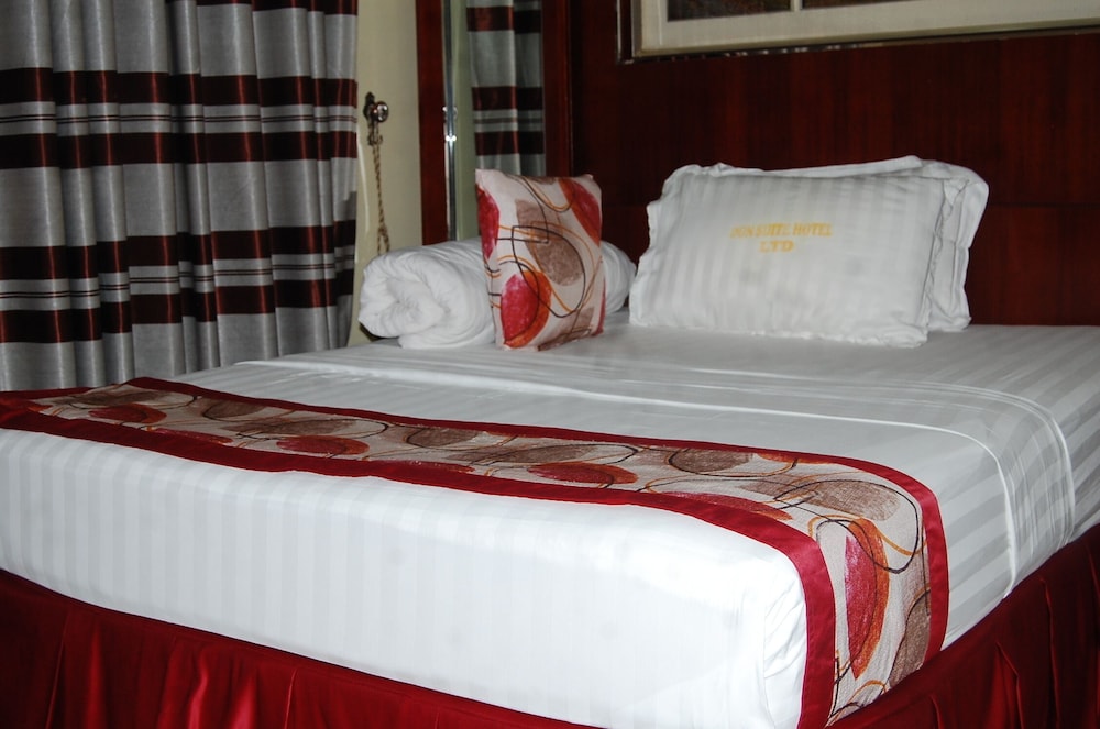 Don Suite Hotel 18/28