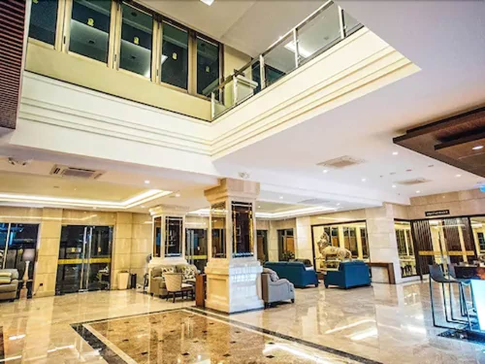 MARCH HOTEL PATTAYA 5/42