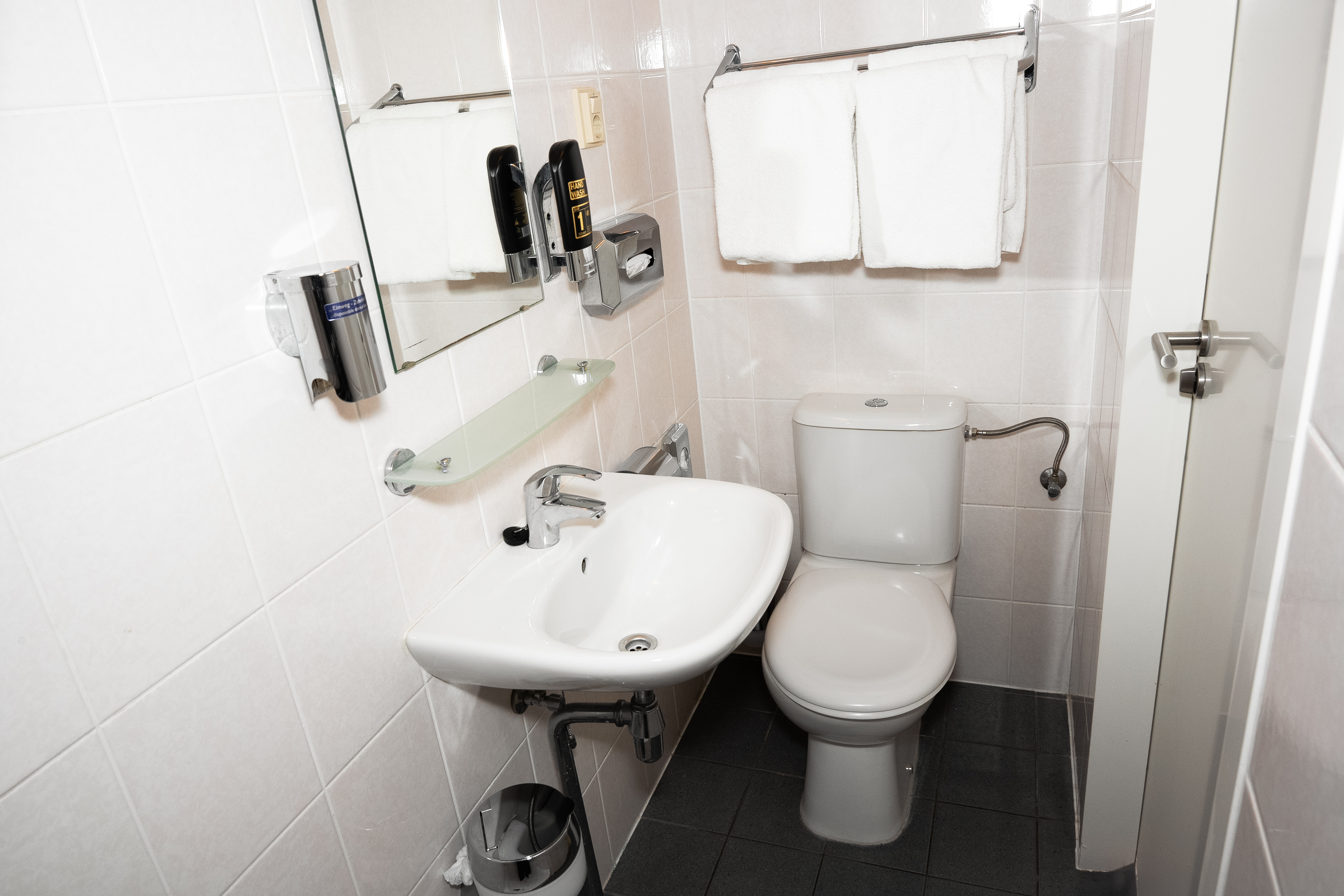 سكن مشترك مختلط بأربعة أسرّة، Amsterdam Teleport Hotel 2/2