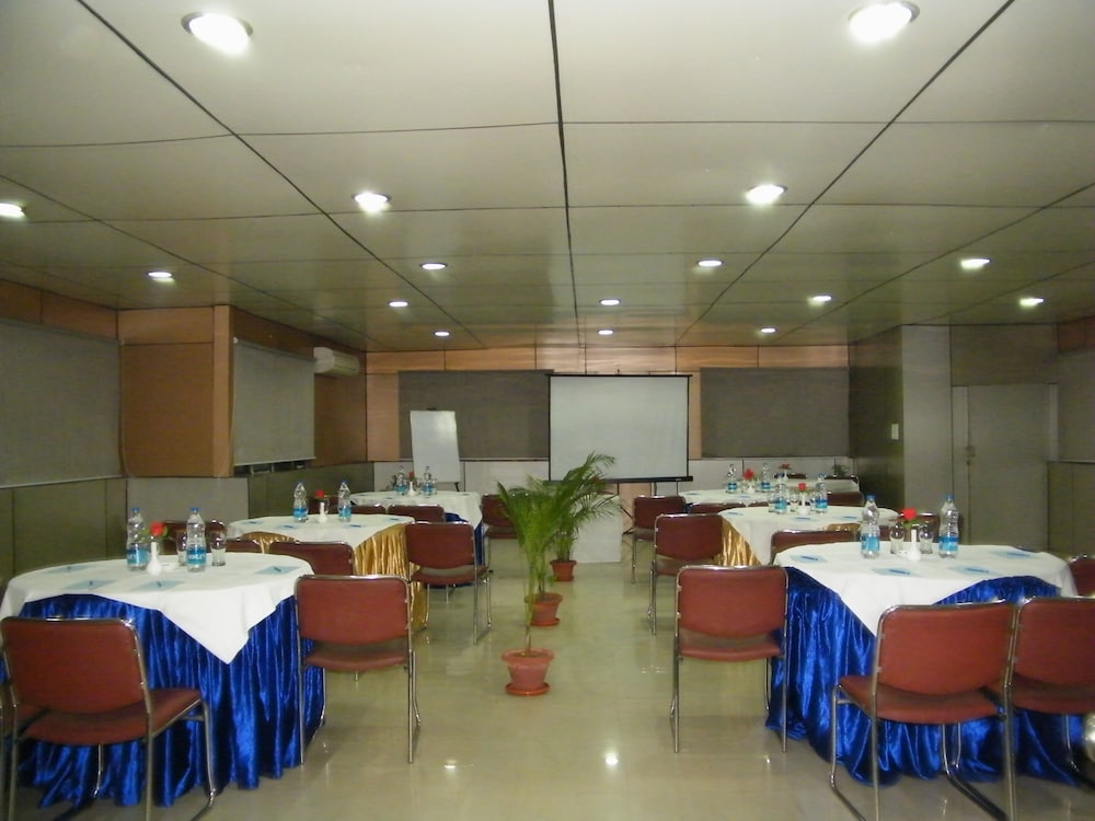 Hotel Crestwood 23/29